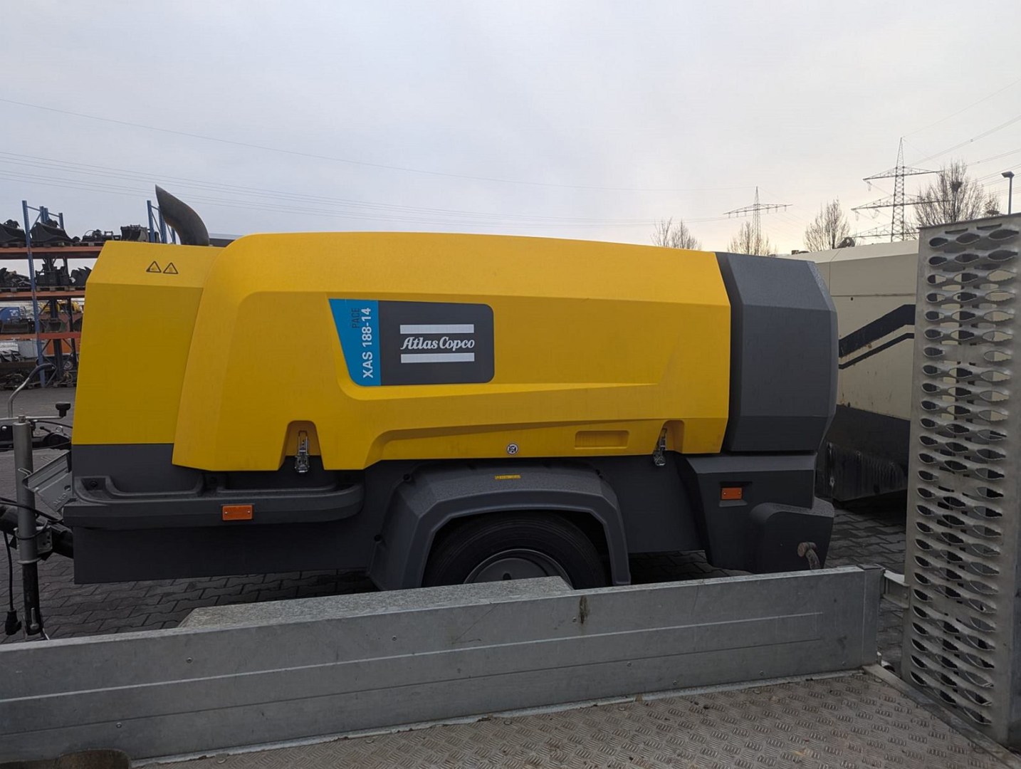 WhatsApp Image 2025-11-26 at 15.59.52 (3)